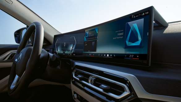 BMW Curved Display BMW i4 G26 2021 Control Display interior