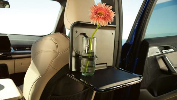 BMW folding table for the Travel & Comfort System BMW Interior U11 BMW folding table for the Travel & Comfort System