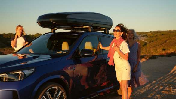 BMW roof box 520 black/titanium silver. BMW Exterior U11 ICE BMW roof box 520 black/titanium silver