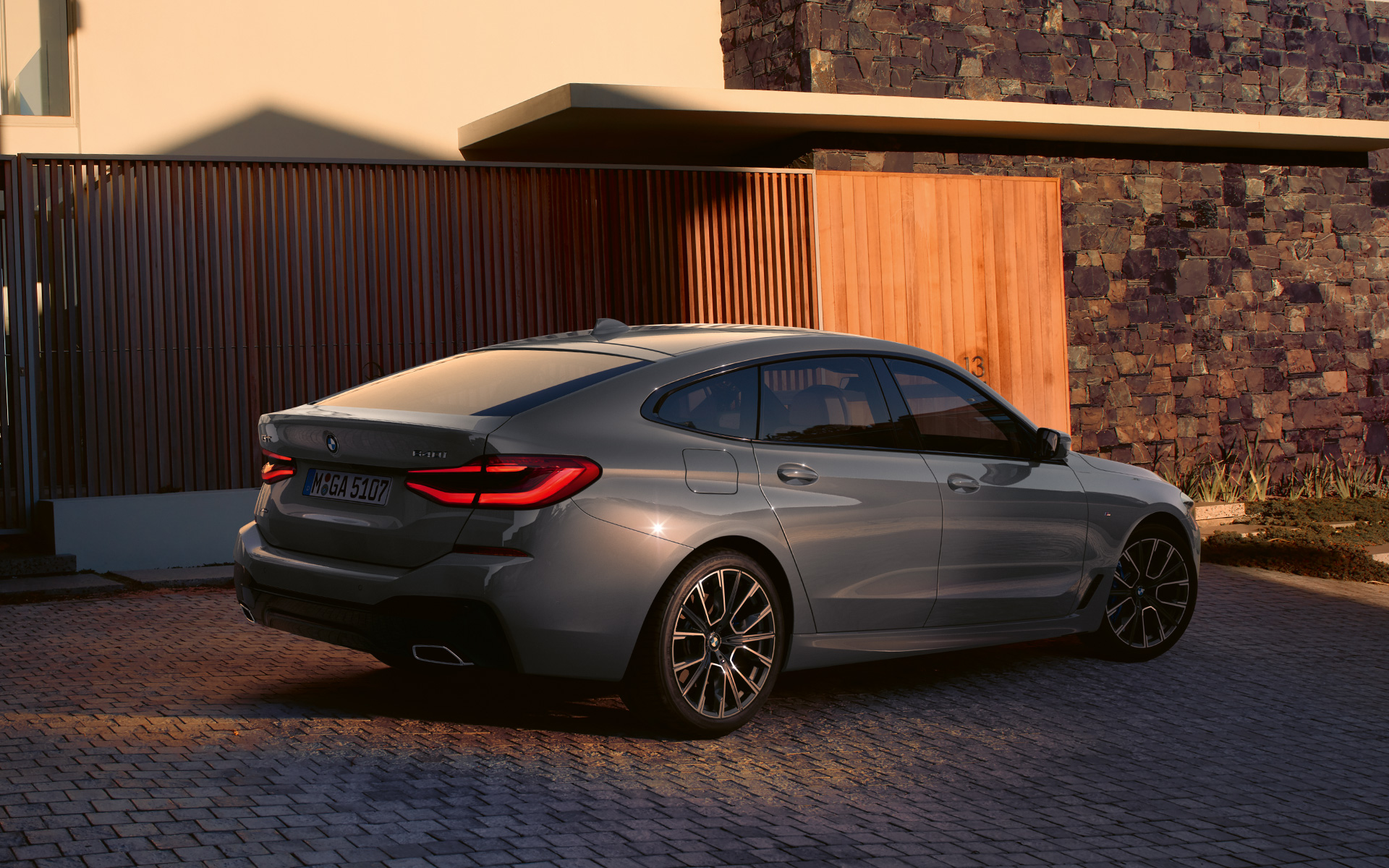 Rear design BMW 6 Series Gran Turismo 640i xDrive G32 2020 Bernina Grey rear view