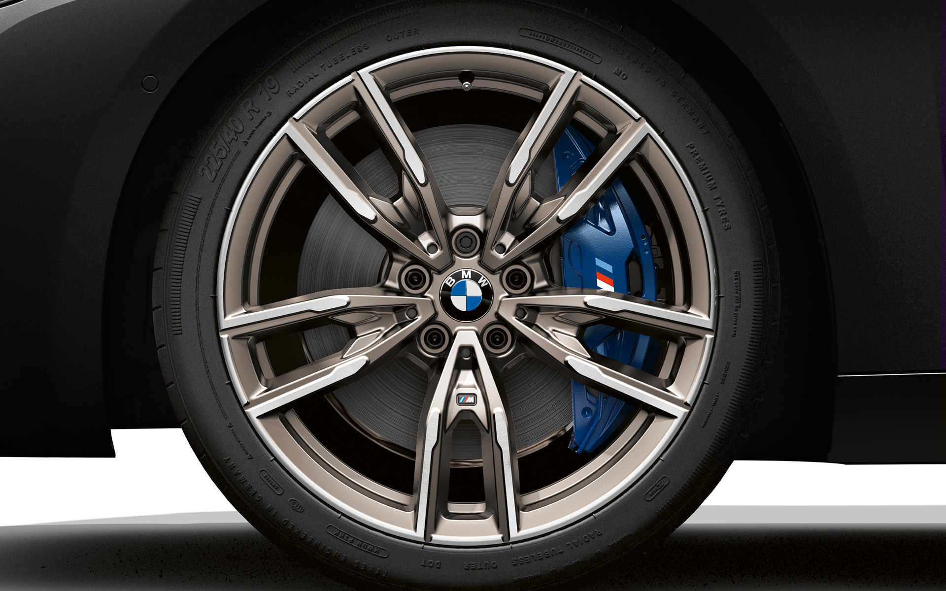 M Sport breaking system, dark blue metallic BMW M240i G42 