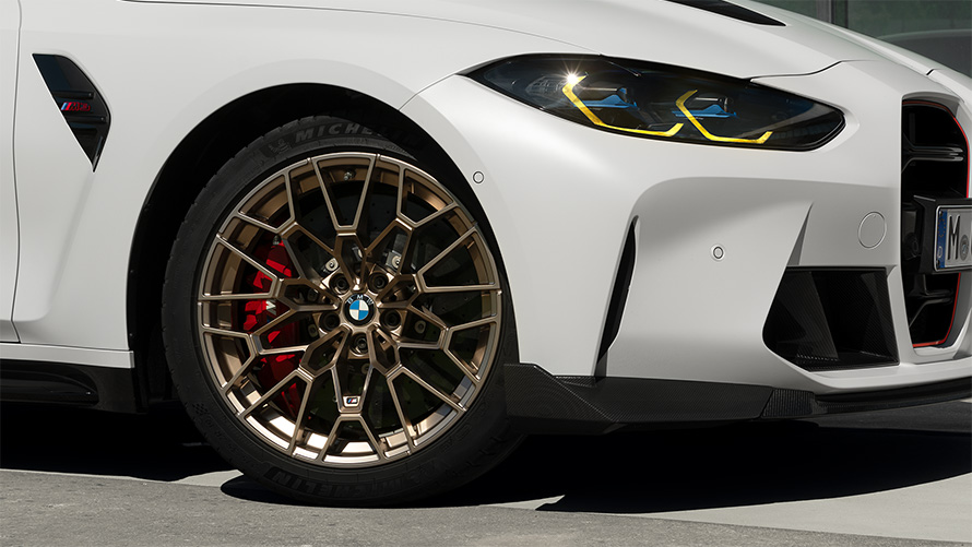 BMW M3 CS G80 Lighweight alloy wheels forged (CS exclusive design) with track tyres