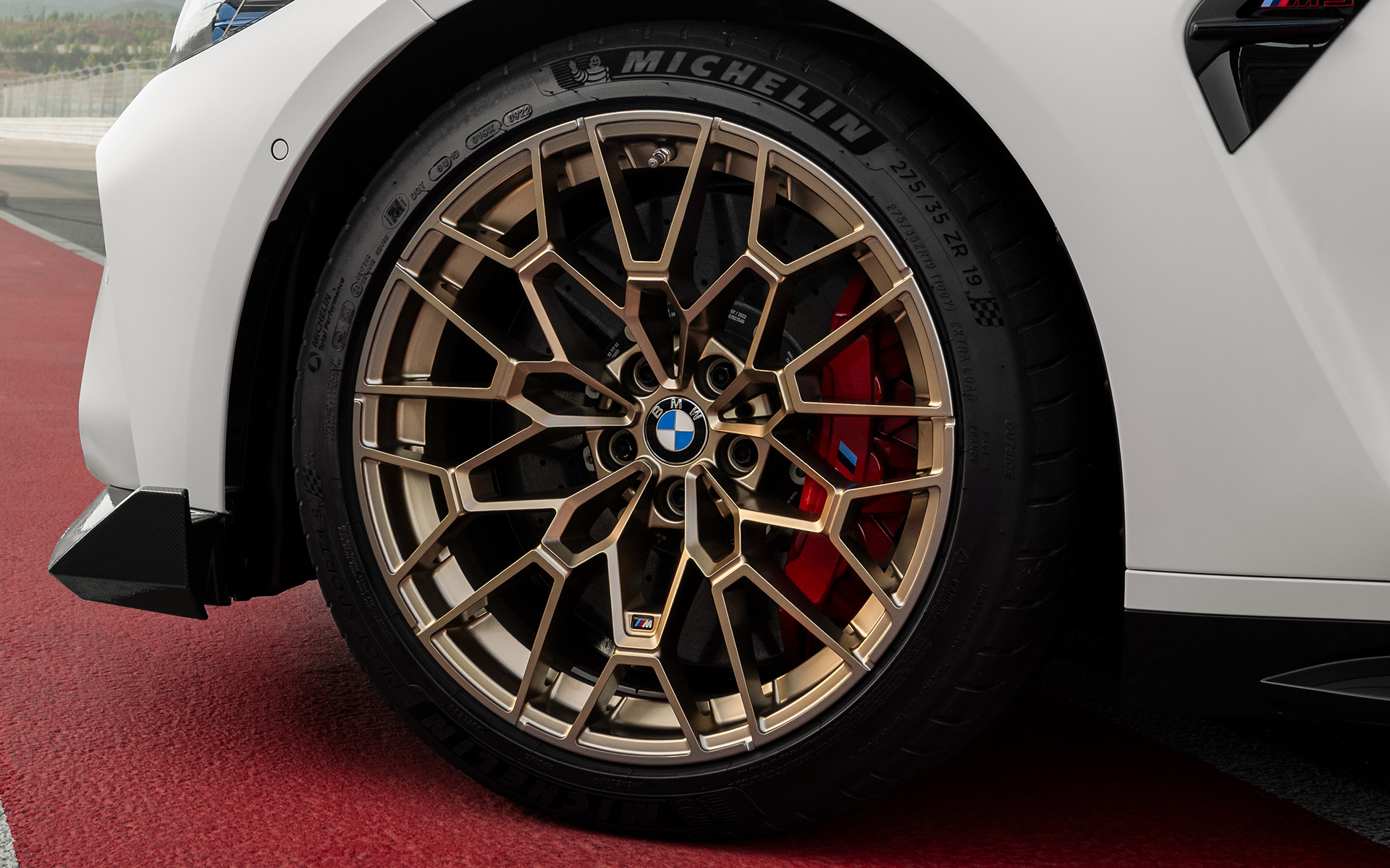 BMW M3 CS G80 M Carbon ceramic brake, red high-gloss 