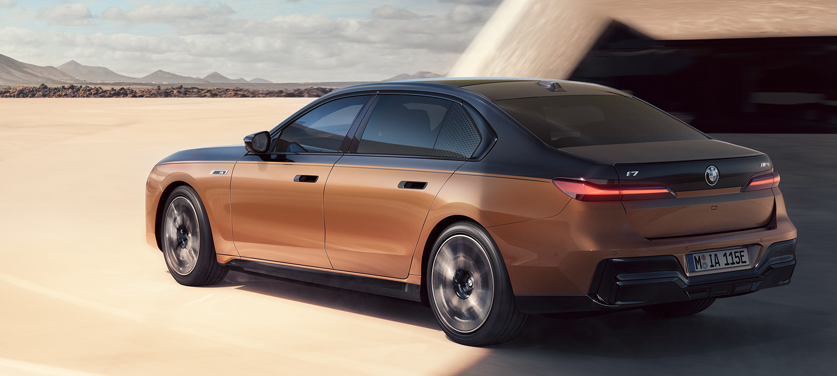 Video Driving Dynamics BMW i7 M70 xDrive Sedan G70 BMW i7 M70 xDrive Sedan G70 Video Driving Dynamics