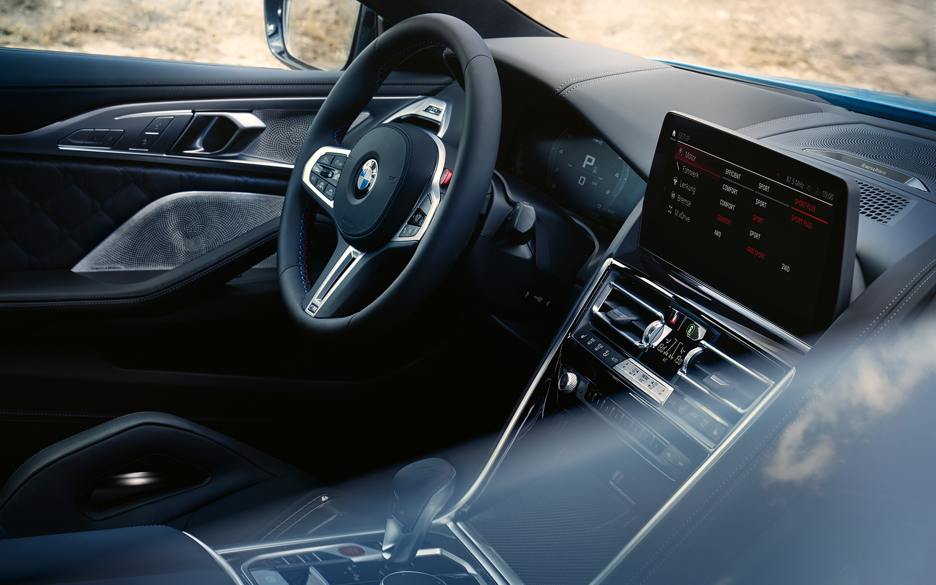 BMW M8 Competition Coupé F92 LCI Facelift 2022 Control Display interior