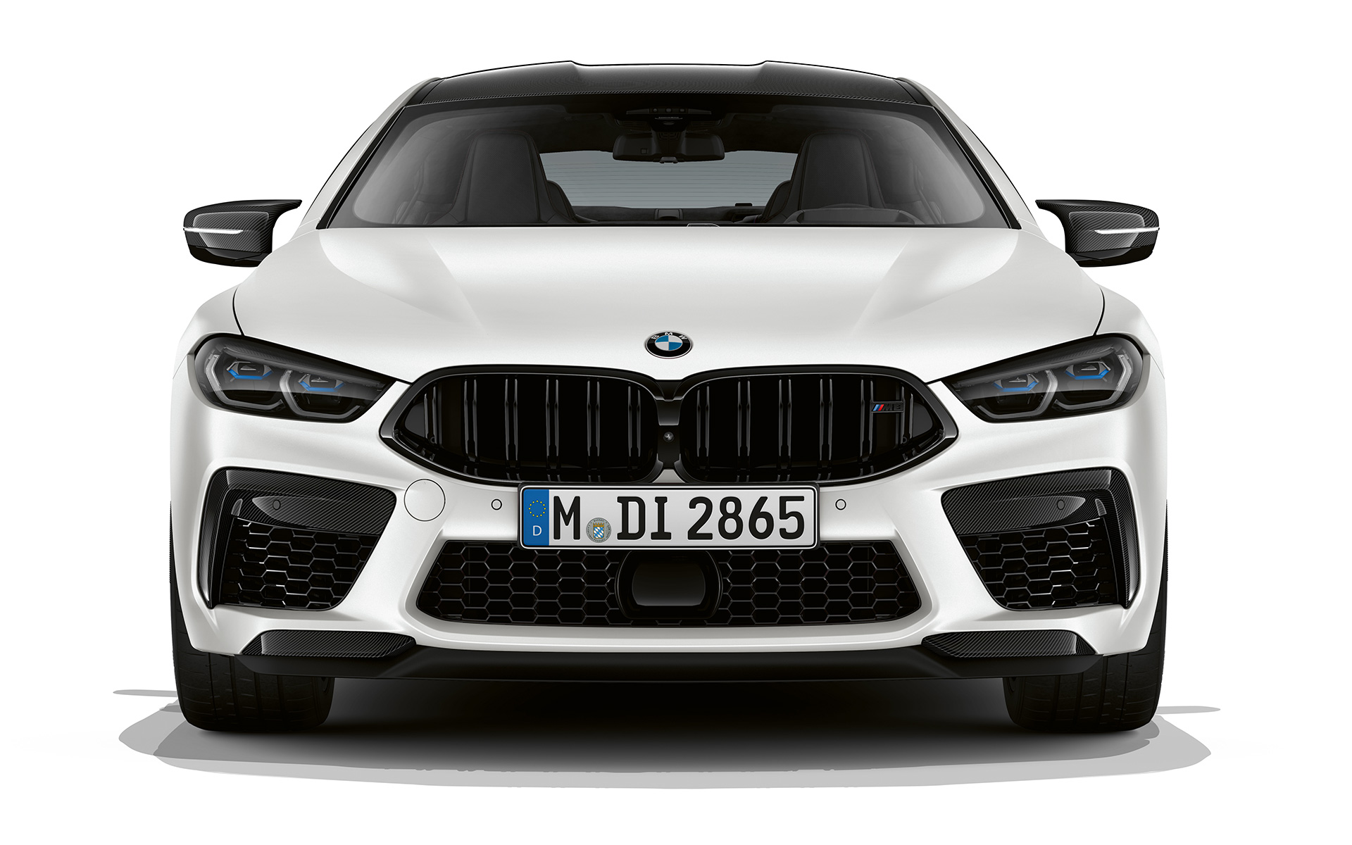 BMW M8 Competition Gran Coupé F93 LCI Facelift 2022 BMW Individual Frozen Brilliant White metallic front view