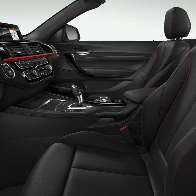 BMW 2 Series Convertible, Model Sport Line interior